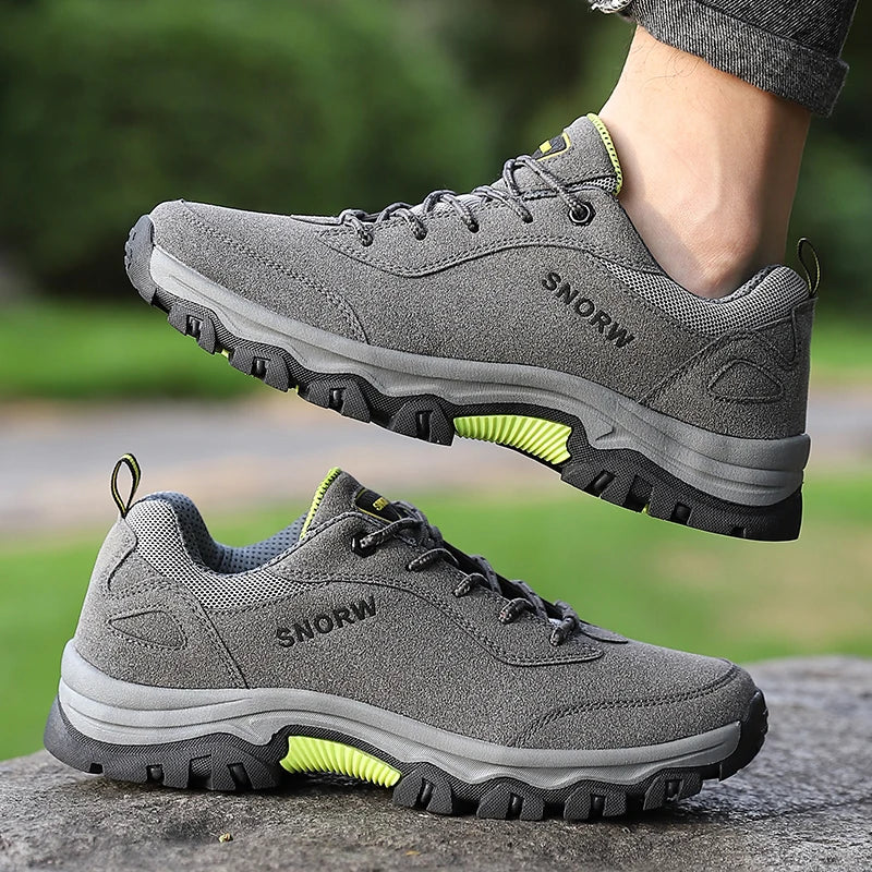 Hiking Shoes For Men Outdoor Mountain Boots Non-Slip Climbing Shoes