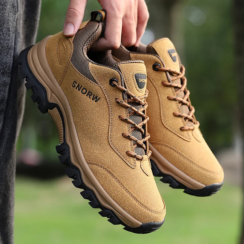 Hiking Shoes For Men Outdoor Mountain Boots Non-Slip Climbing Shoes